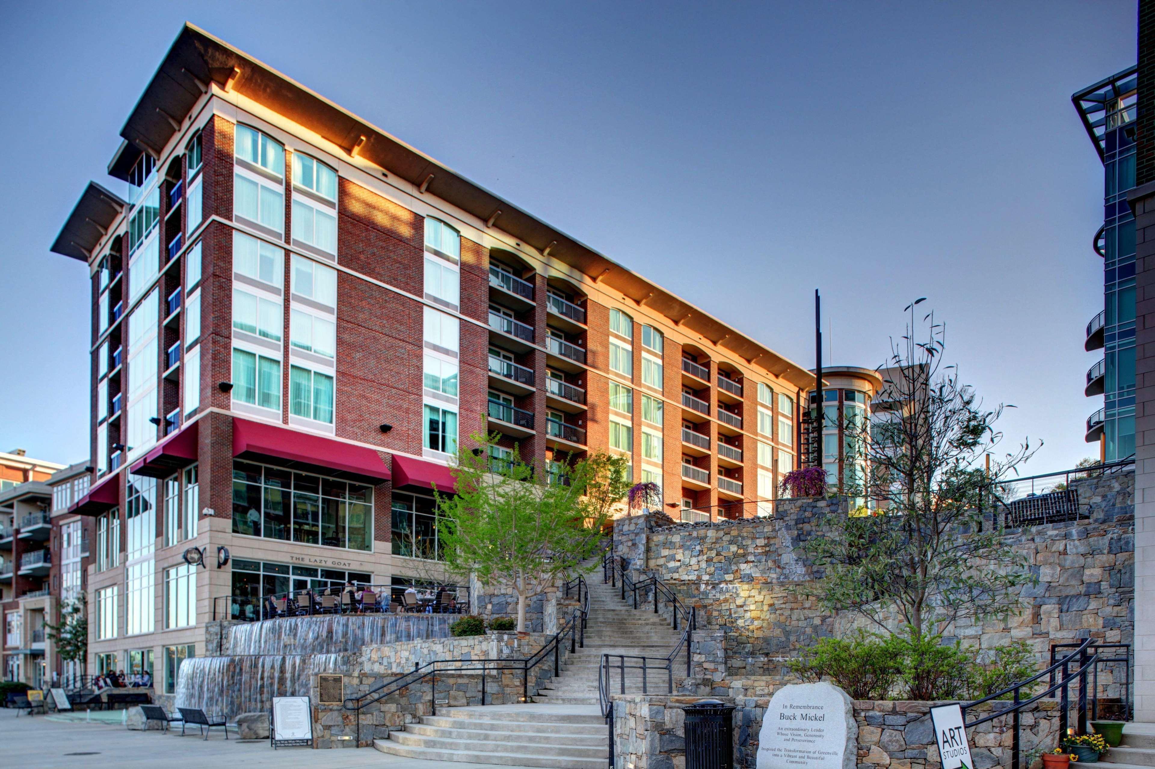Hampton Inn & Suites Greenville-Downtown-Riverplace Exterior foto